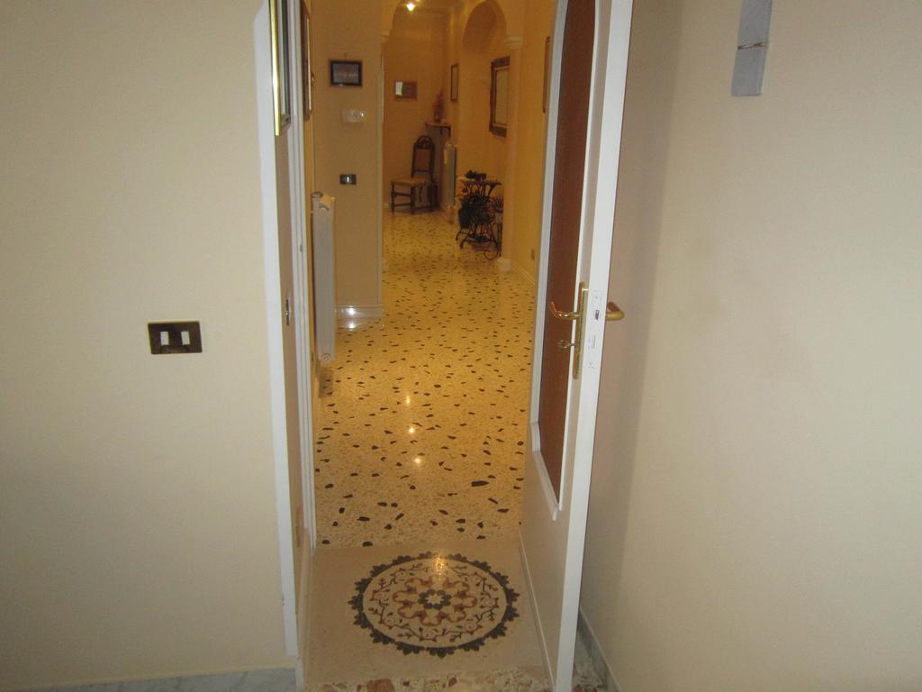 Casa Raffelina Apartman Minori Szoba fotó